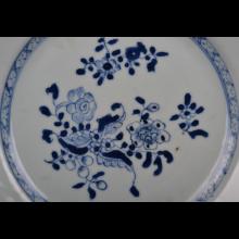 Assiette en Arita � d�cor bleu